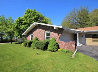 8534 Centaur Dr, Belvidere, IL 61008