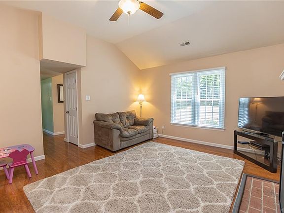 5th image of 2400 S Den Bark Ct