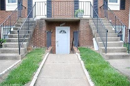 1st image of 1044A Margate Ct