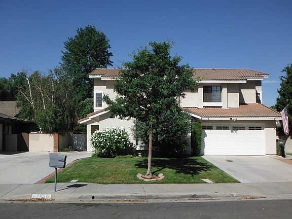 3rd image of 25909 Sandalia Dr
