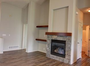 18902 Polk St, Omaha, NE 68135