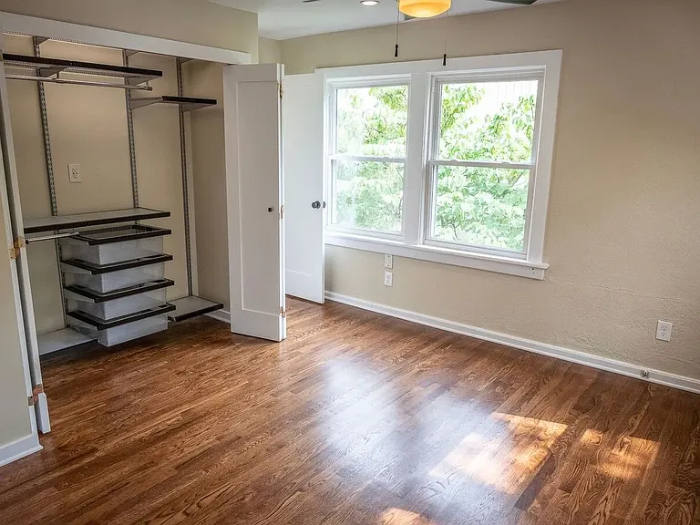 5025 Grand Ave #2 — Photo 8
