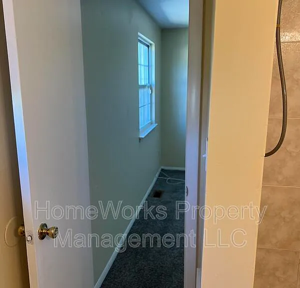 462 Norvelle Ct — Photo 14