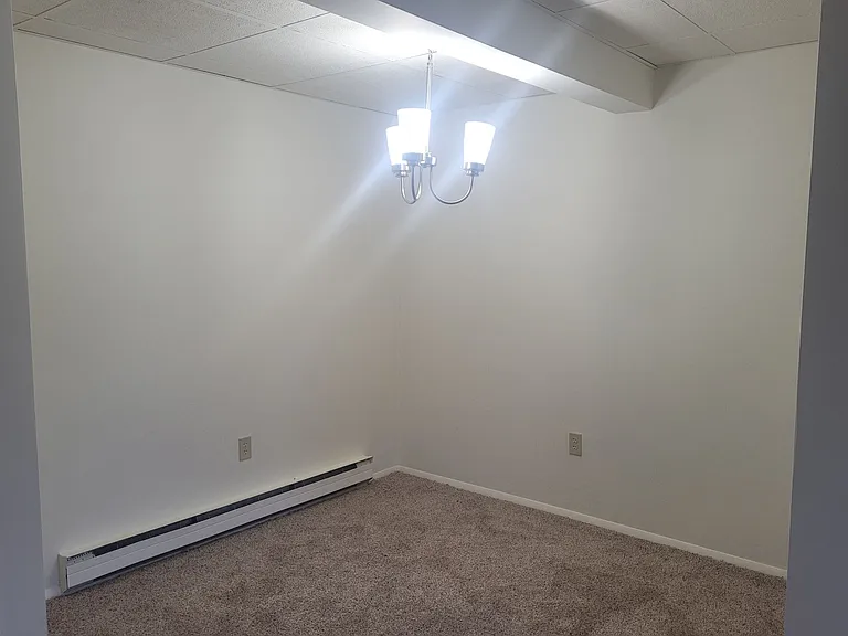 Tanglewood Apartments — Photo 7