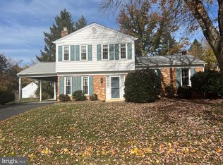 616 Piping Rock Dr, Silver Spring, MD 20905