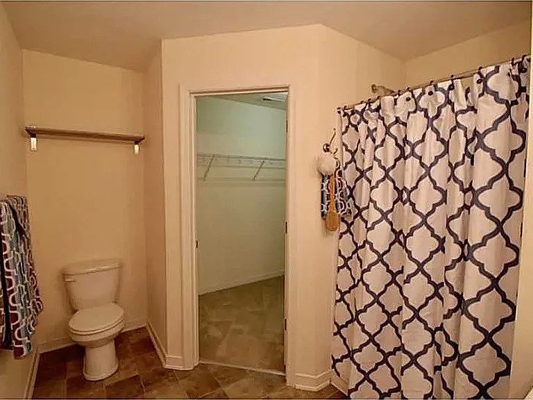 24 Zenith Loop — Photo 26