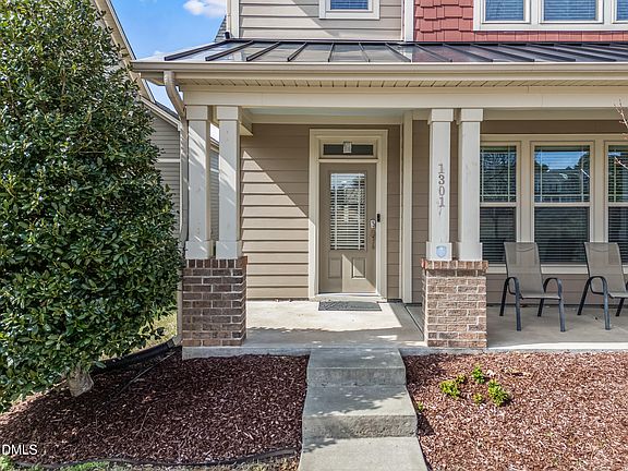 3rd image of 1301 Oatney Ridge Ln