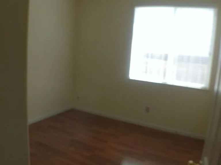 4724 Millner Way — Photo 10