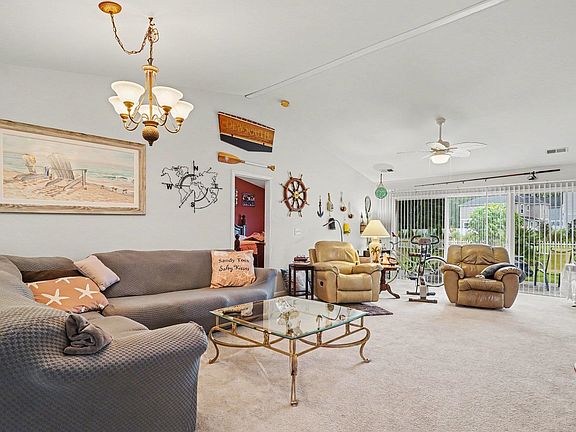 3rd image of 274 Vermillion Dr.