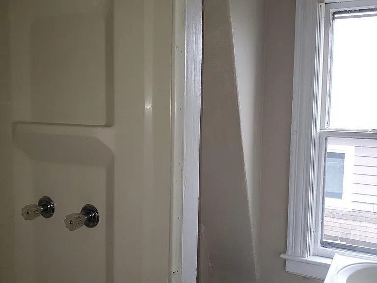 3 Doane Ave #3 — Photo 5