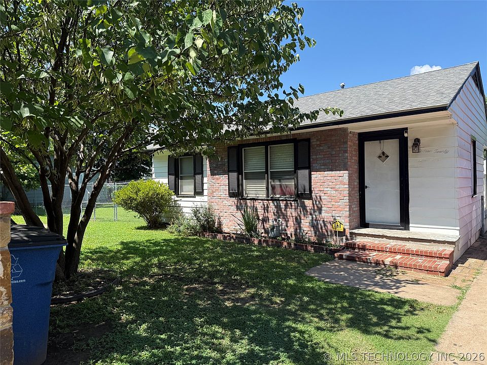1st image of 1620 N Lewis Pl