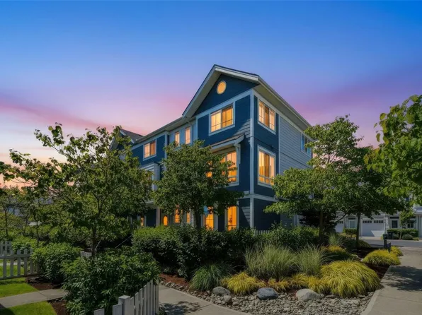 370 Latoria Blvd #25, Colwood, BC V9C 0M1