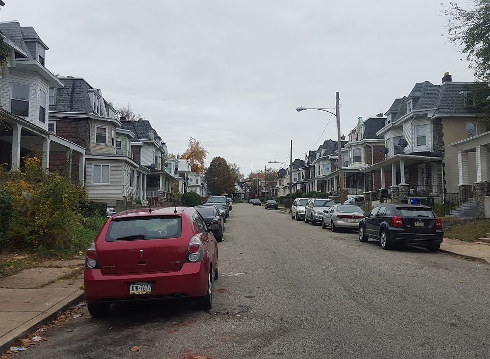 2nd image of 534 E Brinton St