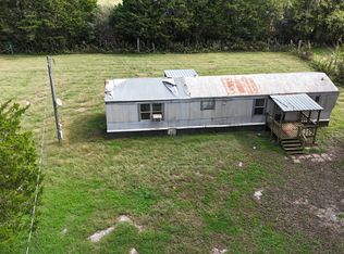 1820 Wade Brown Rd, Lewisburg, TN 37091