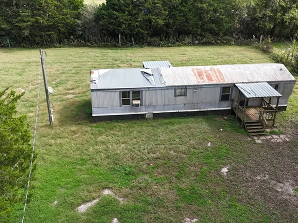 1820 Wade Brown Rd, Lewisburg, TN 37091