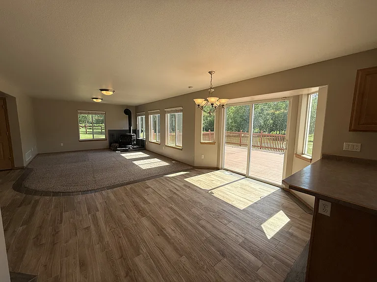 335 N Roy Cir — Photo 5