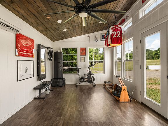 29th image of 1707 New Hope Rd