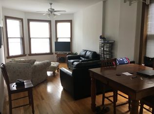 1206 W Nelson St #2, Chicago, IL 60657