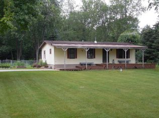 2451 Sixteen Mile Rd NE, Cedar Springs, MI 49319