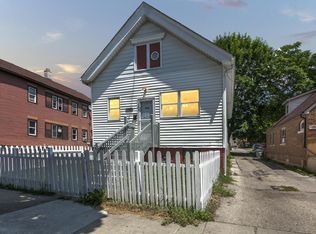 1560 S 9th St, Milwaukee, WI 53204