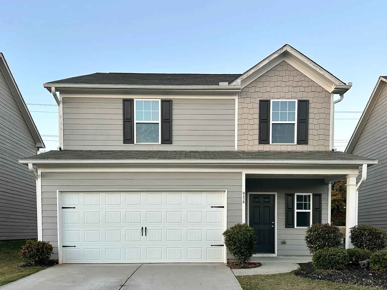 4 bed, 1904 sqft, $1,875 — Photo 2