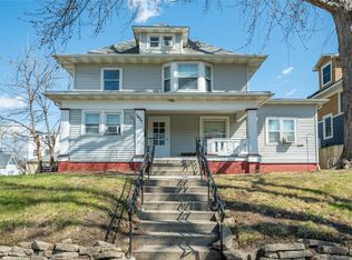 1077 27th St, Des Moines, IA 50311