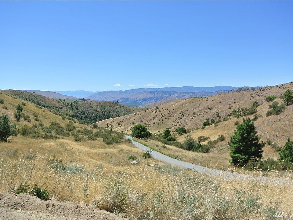 1st image of 490 Hawks Ridge Rd