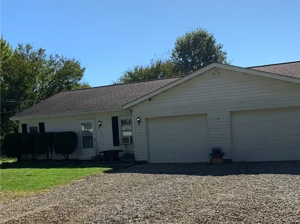 3562 Webb Rd, Ravenna, OH 44266