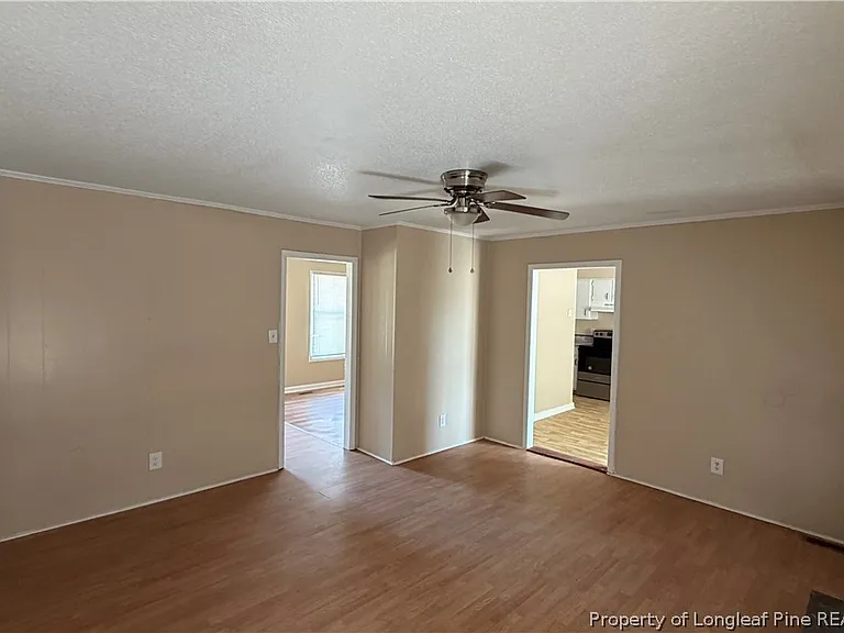 313 Nugget Ct — Photo 4