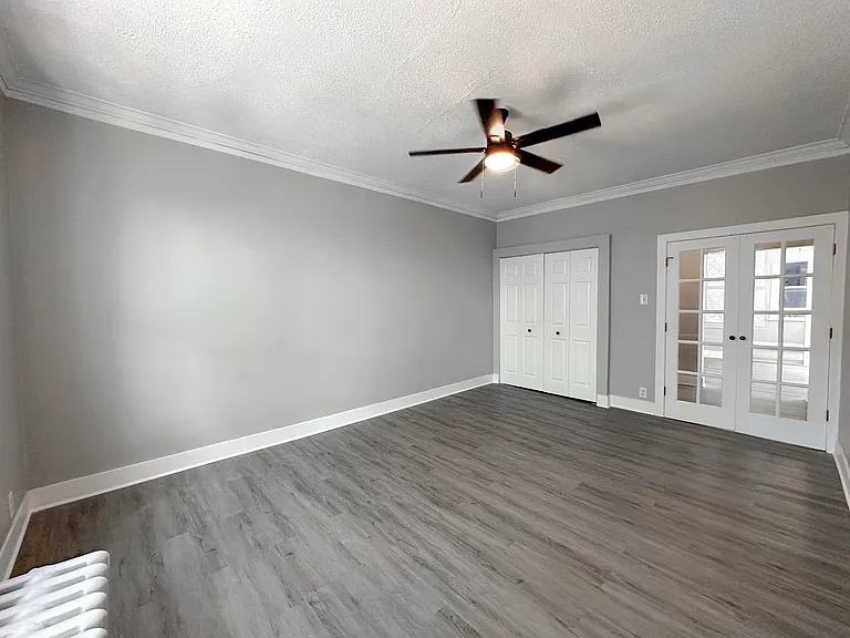 6207 N Winthrop Ave #30 — Photo 2