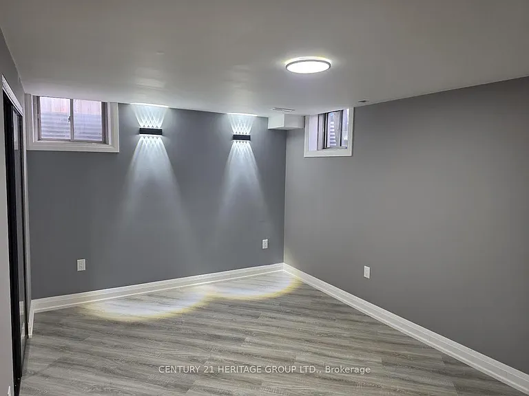 1432 Lawson St #BASEMENT — Photo 6