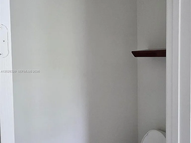 8671 Lakeside Bnd — Photo 14
