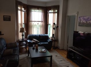 3113 N Racine Ave APT 2F, Chicago, IL 60657