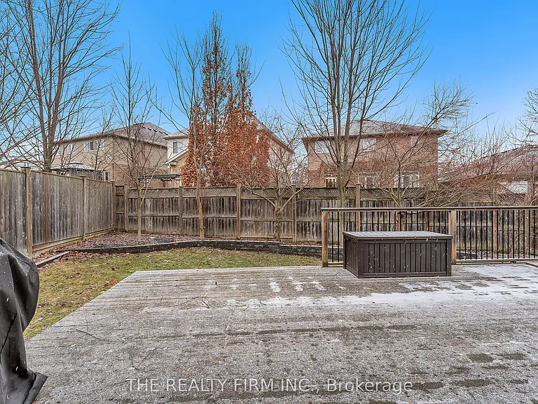 1773 Beaverbrook Ave — Photo 33