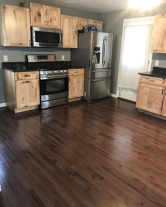 1st image of 12 Churchill St #2