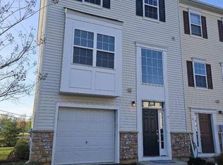 4 Iron Gate Rd, Sicklerville, NJ 08081