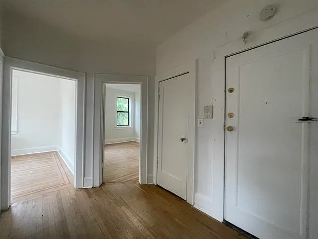 2 Noll Pl #8 — Photo 3