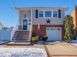 1800 Cornelius Ave, Wantagh, NY 11793