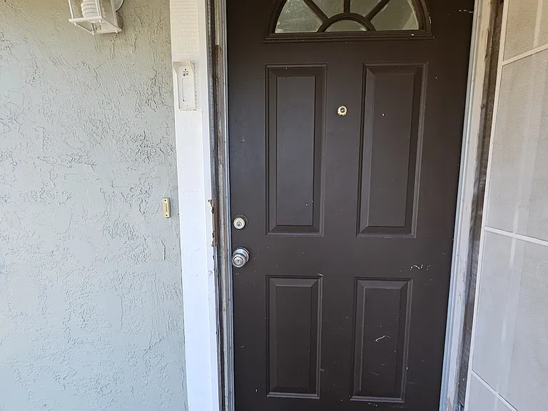 924 San Miguel Pl — Photo 4