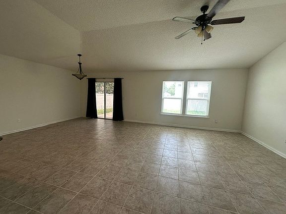 3rd image of 1039 Lemon Drop Ln