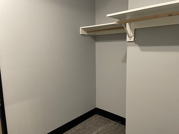 Unit Photo
