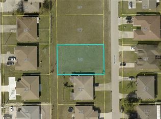 4104 SW 7th Place Cpe, Coral, FL 33914