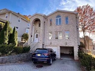 662 Edgewater Ave FLOOR 2, Ridgefield, NJ 07657