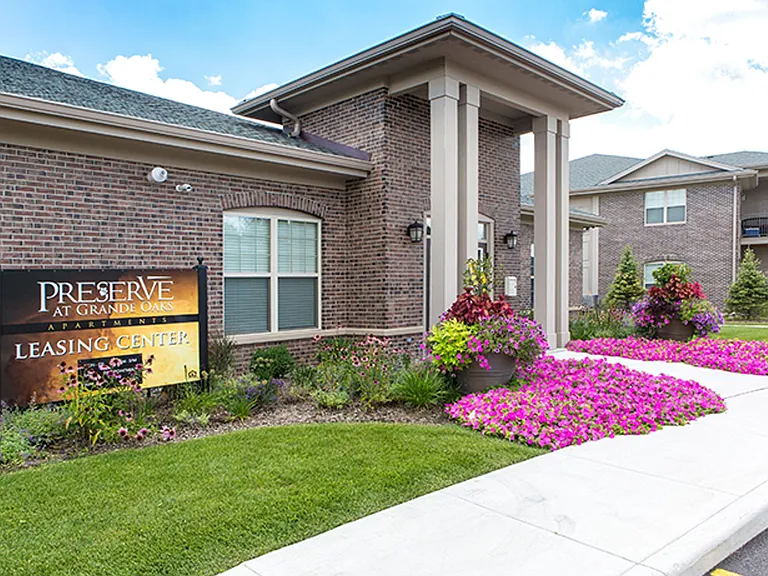 Preserve at Grande Oaks Apartment Homes — Photo 1