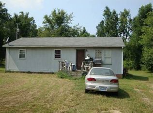 4231 Greenbriar Rd, Utica, KY 42376