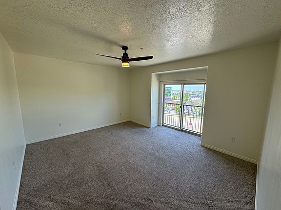 5th image of 194 W Albion Village Way #406-9700