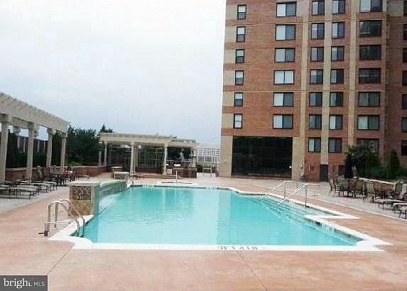 2nd image of 2451 Midtown Ave APT 404