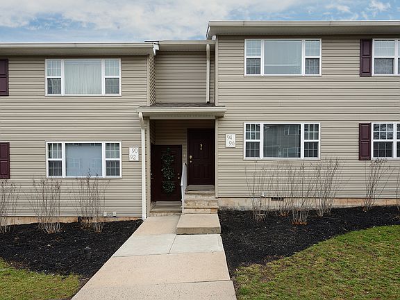 2nd image of 9 Tunison Ln #3