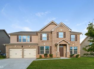 4928 Locherby Dr, Fairburn, GA