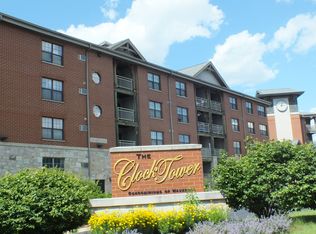 100 E Main St UNIT 425, Waukesha, WI 53186